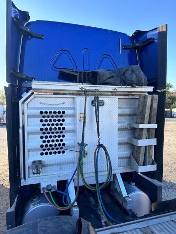 Obraz 3 z 2016 FREIGHTLINER CASCADIA 125  2016 z VIN 3AKJGLBG3GSGY6555