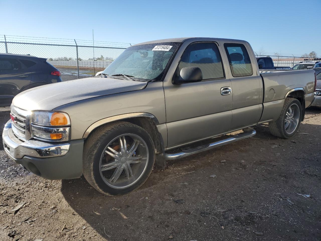 Obraz 1 z 2003 GMC NEW SIERRA C1500 2003 z VIN 2GTEC19T531330497