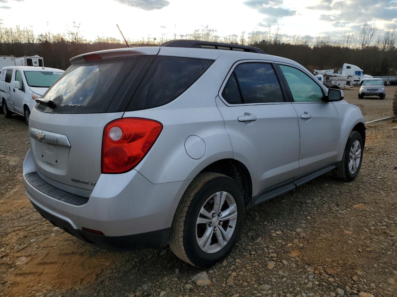 Image 3 of 2015 CHEVROLET EQUINOX LT 2015 with VIN 2GNALBEK2F1161665