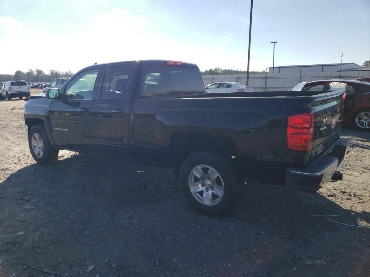 Obraz 2 z 2018 CHEVROLET SILVERADO C1500 LT 2018 z VIN 1GCRCRECXJZ355552