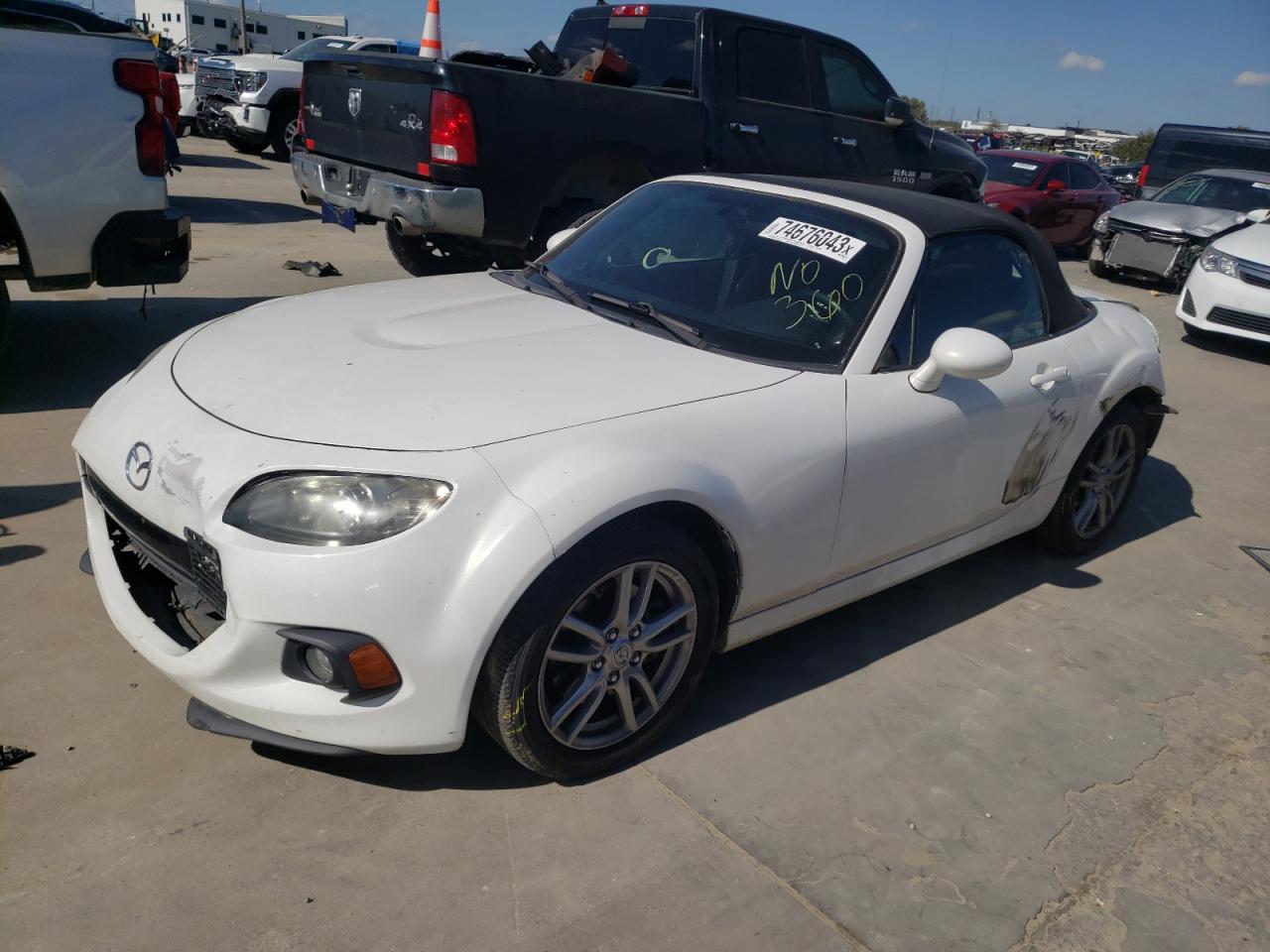 Image 1 of Mazda Mx-5 Miata Sport 2013 with VIN JM1NC2JF7D0232337