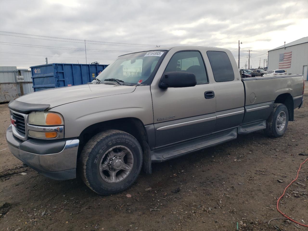 Image 1 of 1999 GMC NEW SIERRA C2500 1999 with VIN 1GTGC29U3XE554055