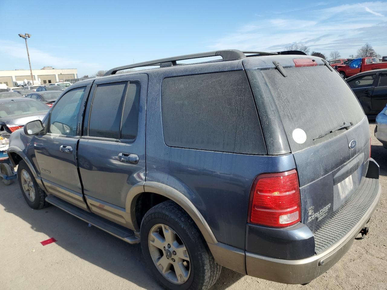 Изображение 2 2004 FORD EXPLORER EDDIE BAUER 2004 с VIN 1FMDU64K84ZA84635