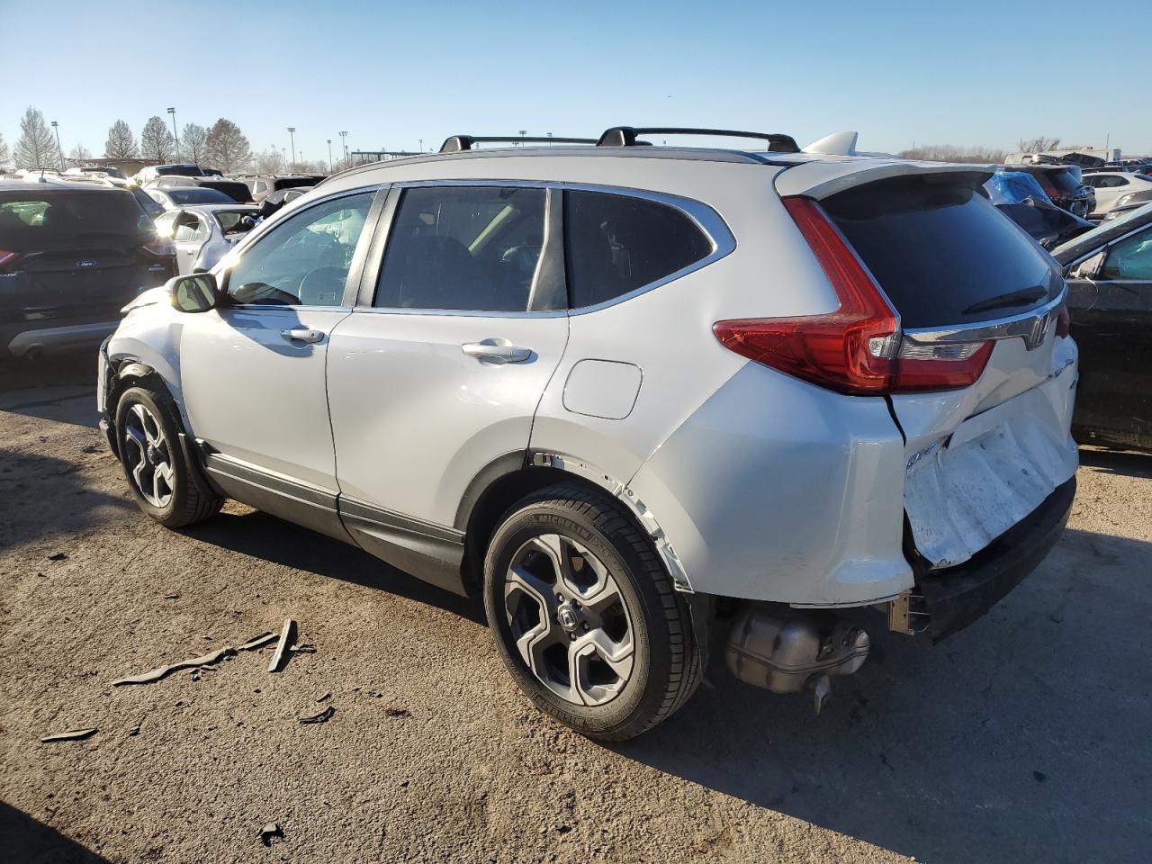 Image 2 of 2017 HONDA CR-V EXL 2017 with VIN 5J6RW2H8XHL007540