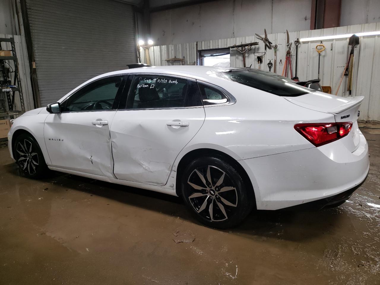 Obraz 2 z 2018 CHEVROLET MALIBU LT 2018 z VIN 1G1ZD5STXJF273843