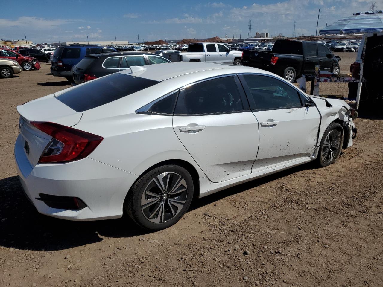 Obraz 3 z 2018 HONDA CIVIC EX 2018 z VIN 19XFC1E35JE001079