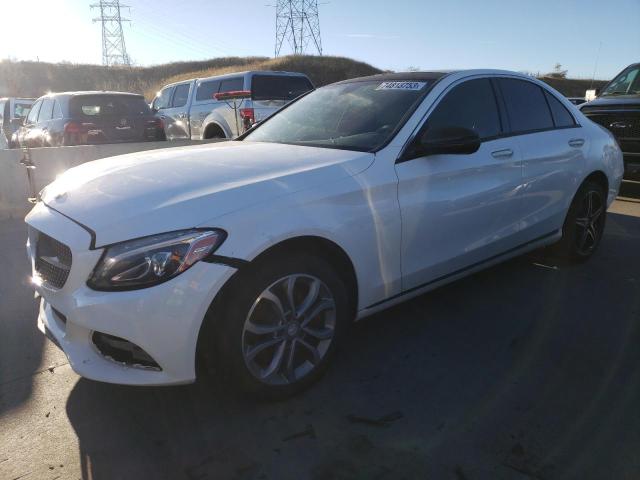 Obraz 1 z 2015 MERCEDES-BENZ C 300 4MATIC 2015 z VIN 55SWF4KB0FU079905