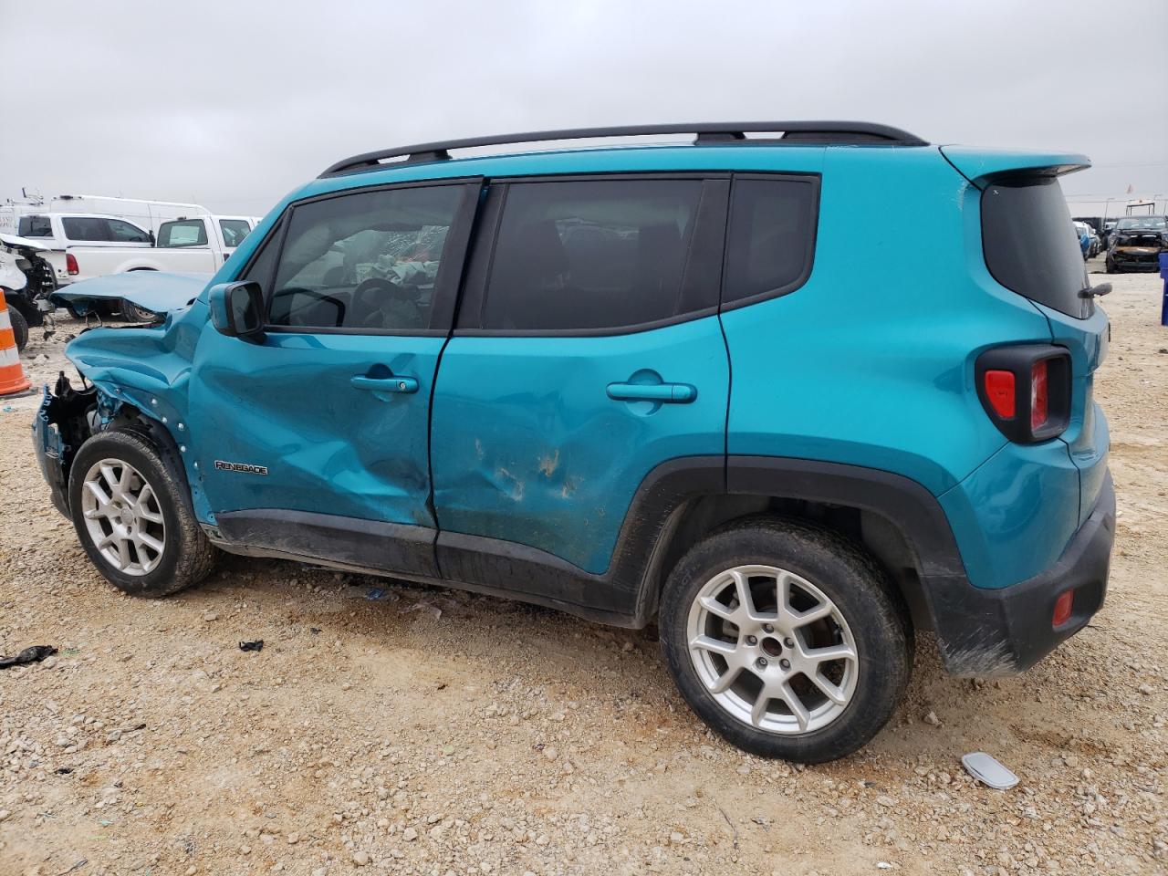 Obraz 2 z 2020 JEEP RENEGADE LATITUDE 2020 z VIN ZACNJABB1LPL34198