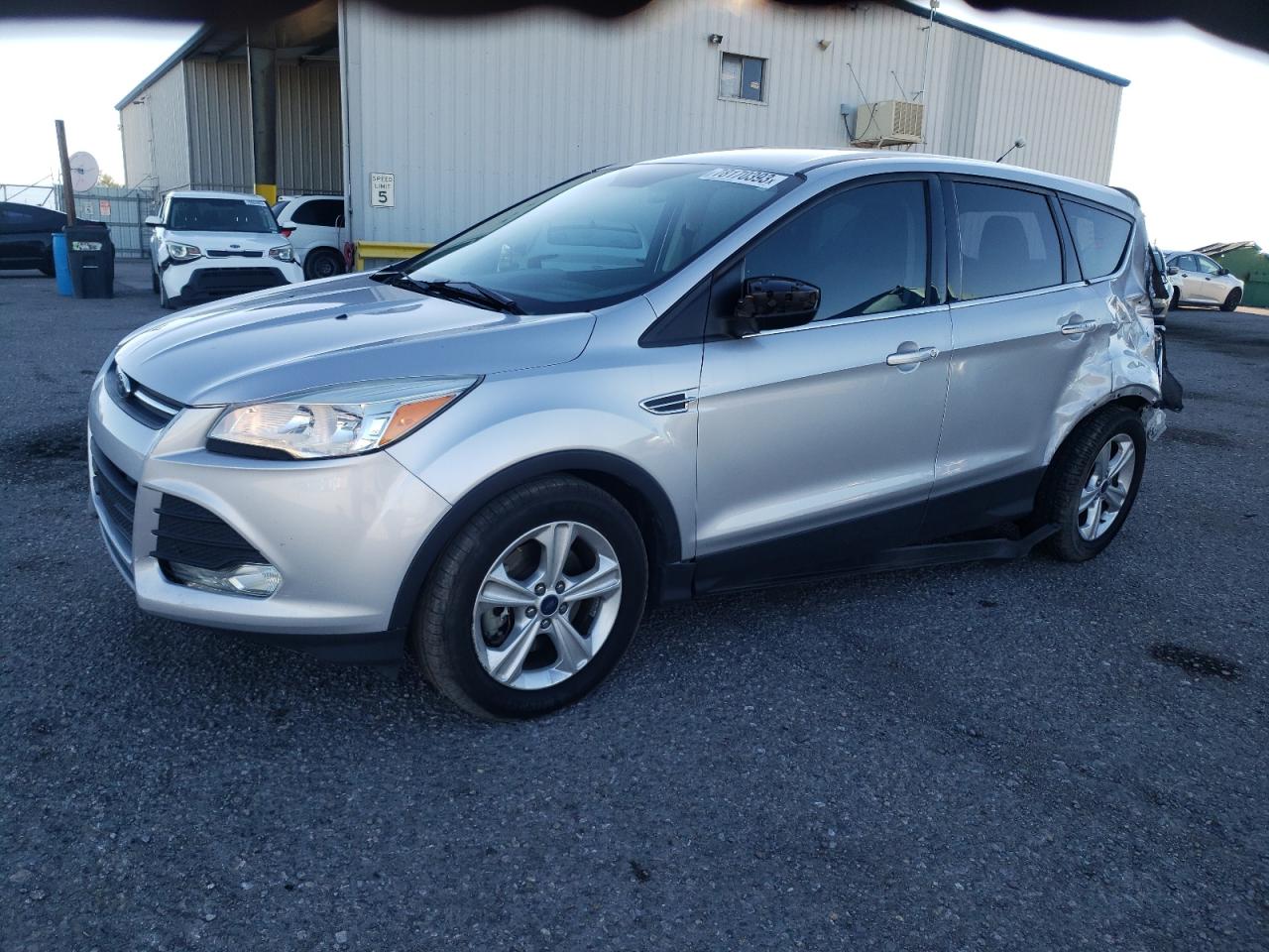Image 1 of 2015 FORD ESCAPE SE 2015 with VIN 1FMCU0G96FUB95783