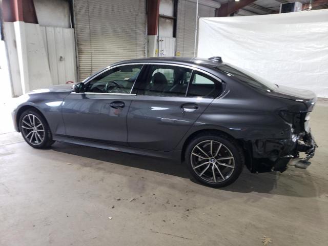 Obraz 2 z 2020 BMW 330XI  2020 z VIN 3MW5R7J04L8B25044