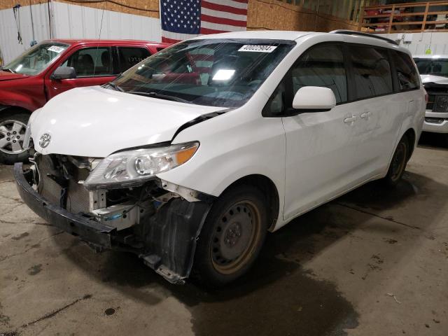 Изображение 2011 TOYOTA SIENNA LE 2011