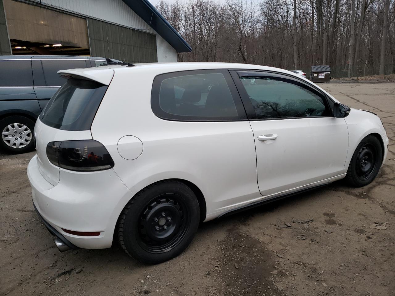 Изображение 3 2013 VOLKSWAGEN GTI  2013 с VIN WVWFD7AJ5DW094751
