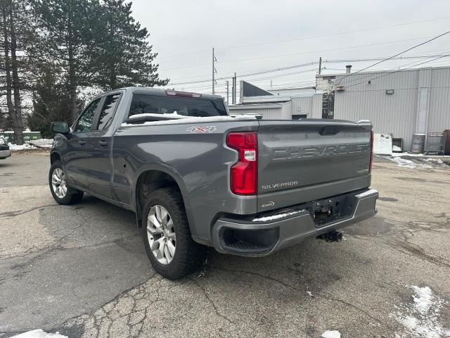 Image 3 of 2021 CHEVROLET SILVERADO K1500 CUSTOM 2021 with VIN 1GCRYBEK6MZ375897