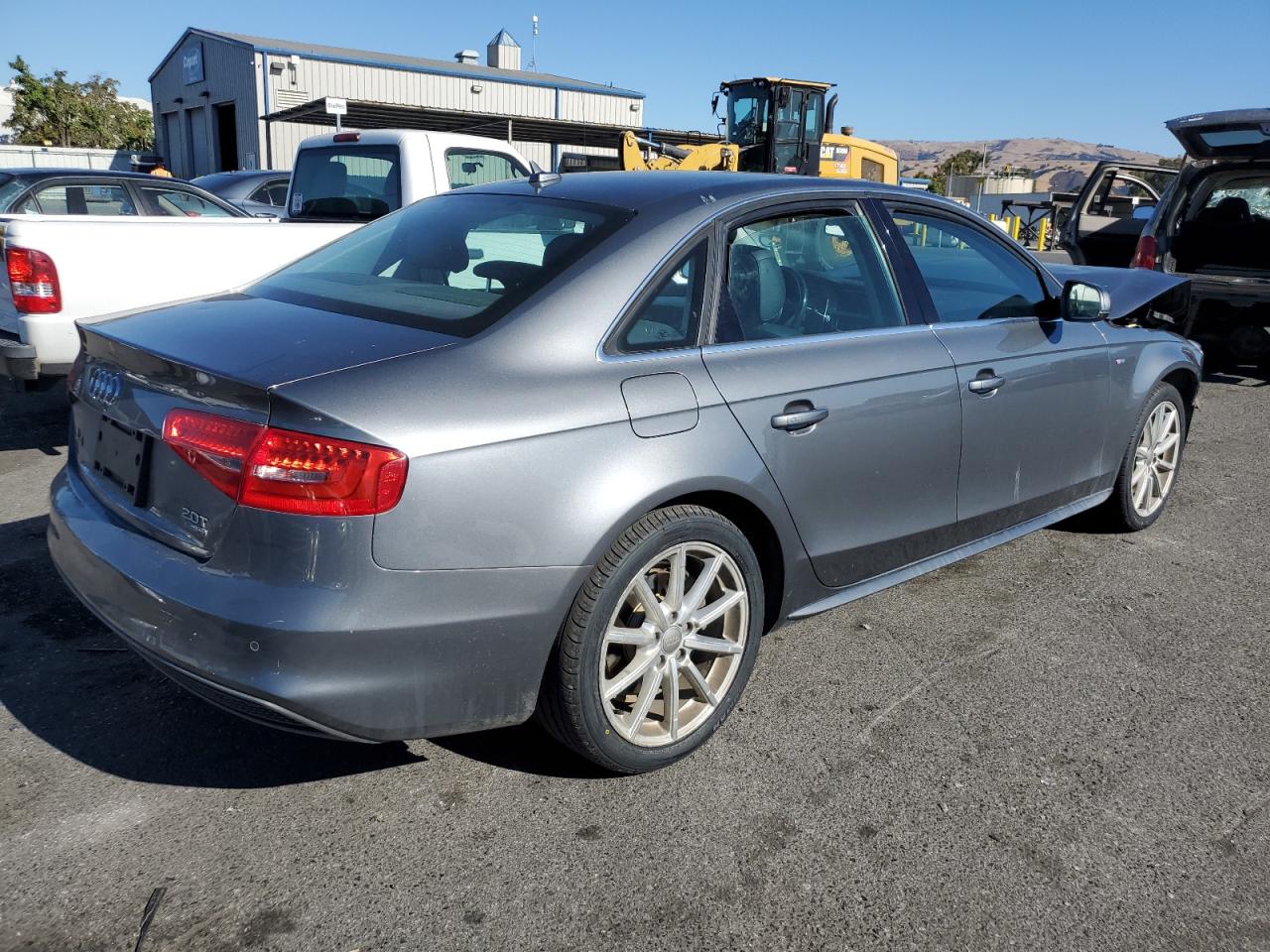 Image 3 of 2015 AUDI A4 PREMIUM PLUS 2015 with VIN WAUFFAFLXFN025562