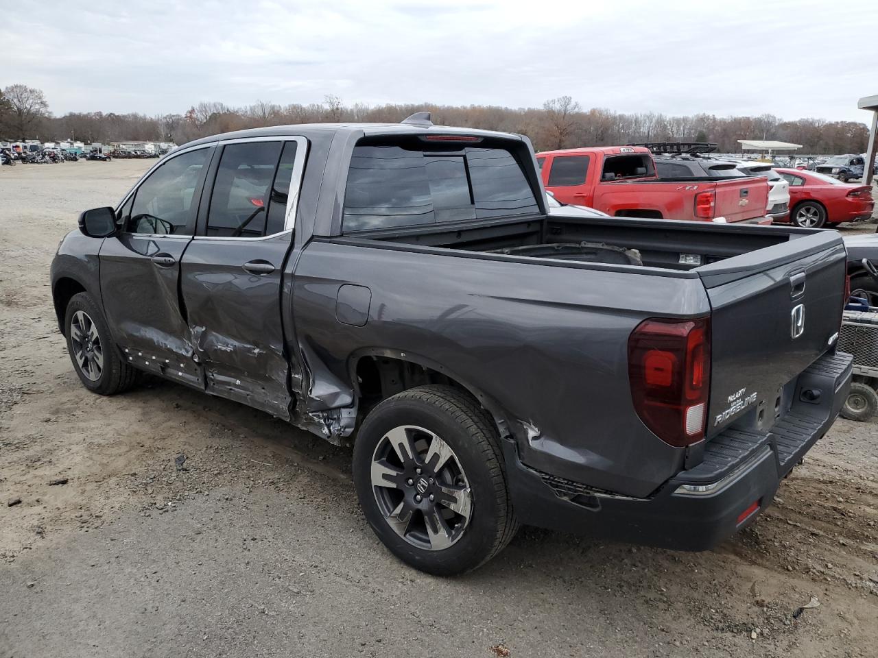 Изображение 2 2019 HONDA RIDGELINE RTL 2019 с VIN 5FPYK3F60KB005589