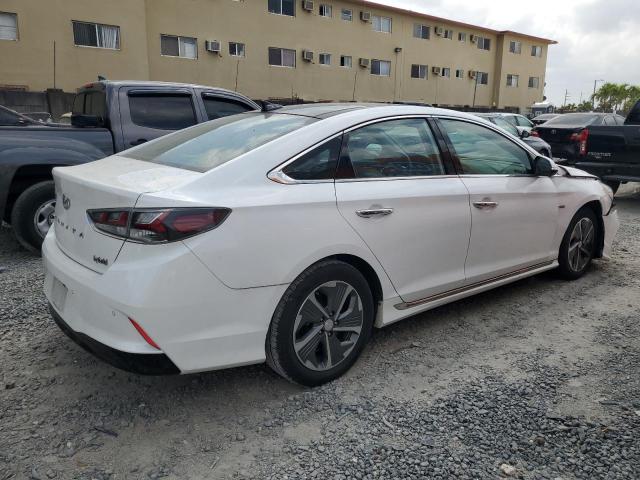 Image 3 of 2018 HYUNDAI SONATA HYBRID 2018 with VIN KMHE34L35JA078842