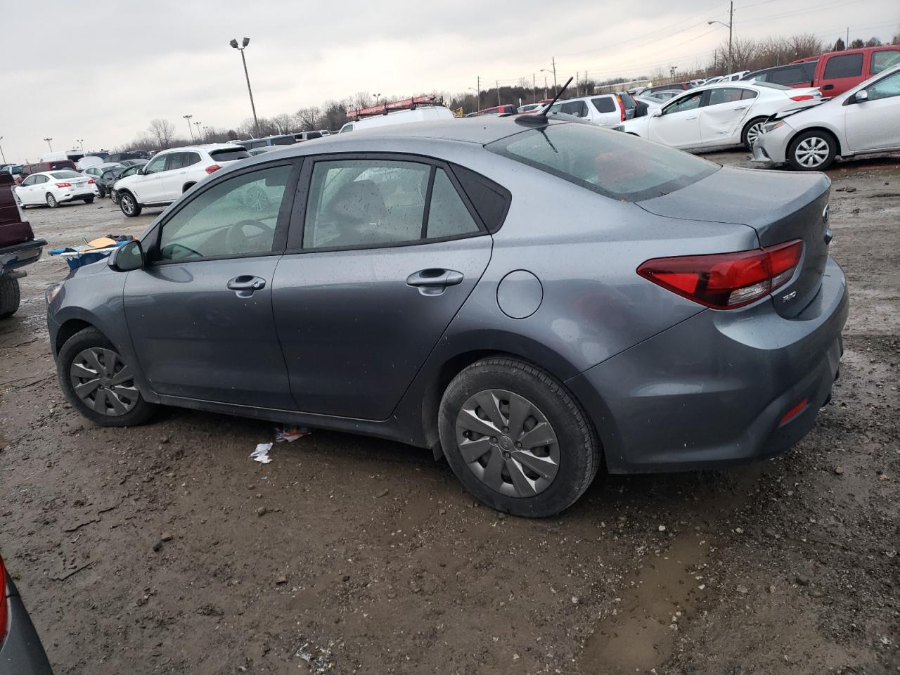 Изображение 2 2019 KIA RIO S 2019 с VIN 3KPA24AB0KE197168