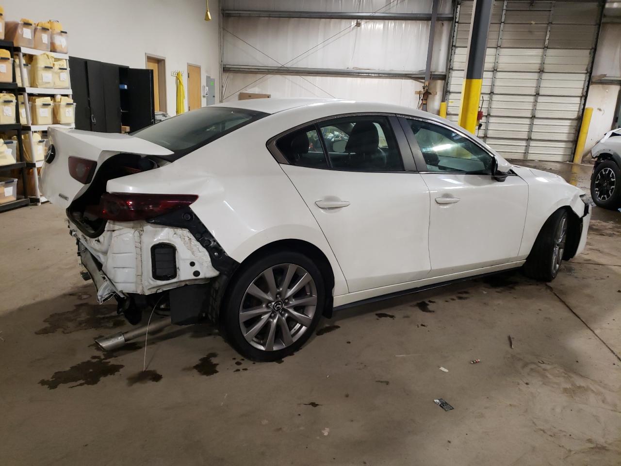 Изображение 3 2019 MAZDA 3 SELECT 2019 с VIN 3MZBPAAL6KM106047