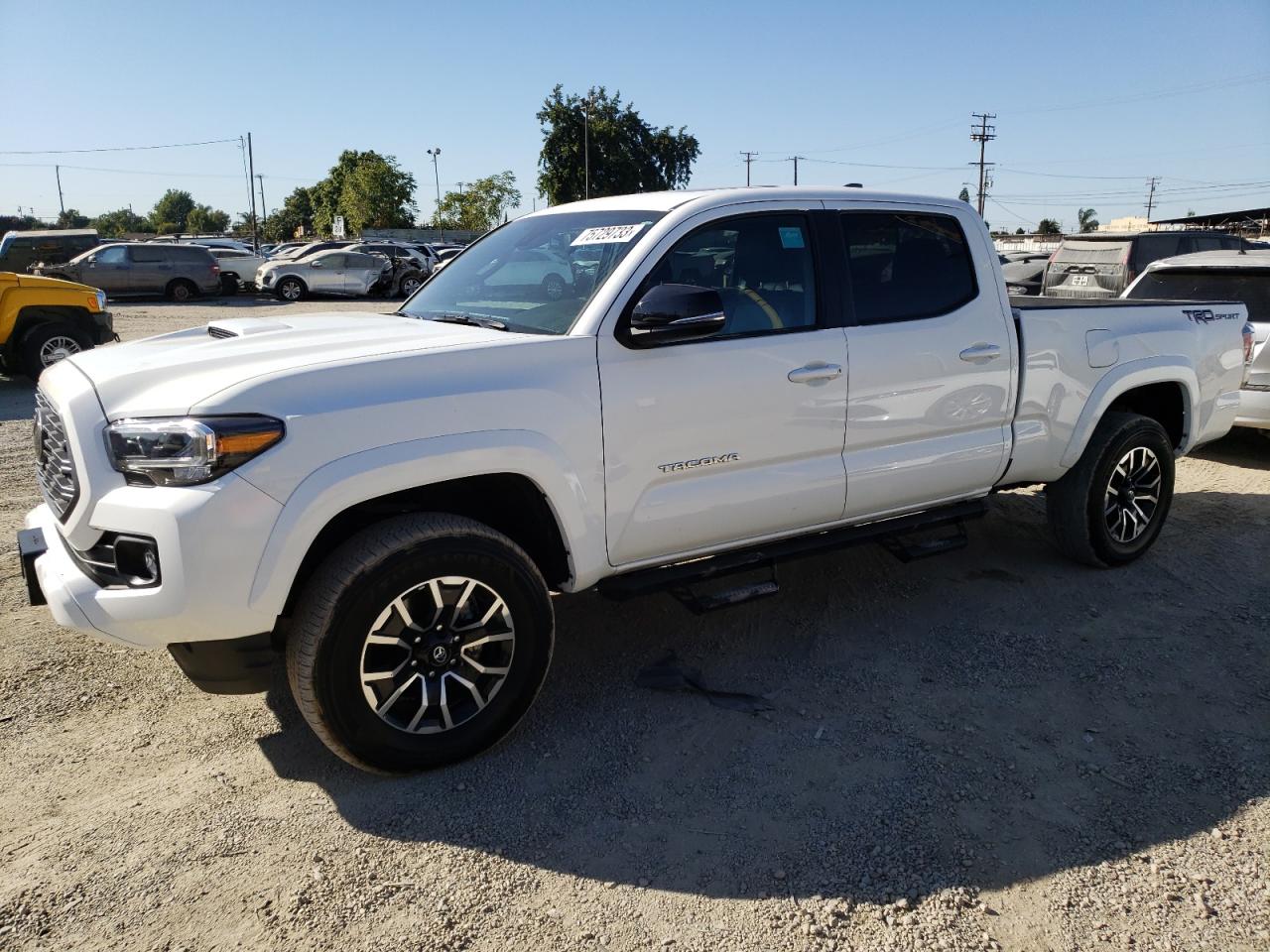 Obraz 1 z 2022 TOYOTA TACOMA DOUBLE CAB 2022 z VIN 3TMBZ5DN0NM036874