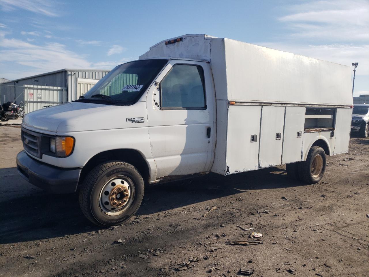 Image 1 of 2003 FORD ECONOLINE E450 SUPER DUTY CUTAWAY VAN 2003 with VIN 1FDXE45F23HA99331