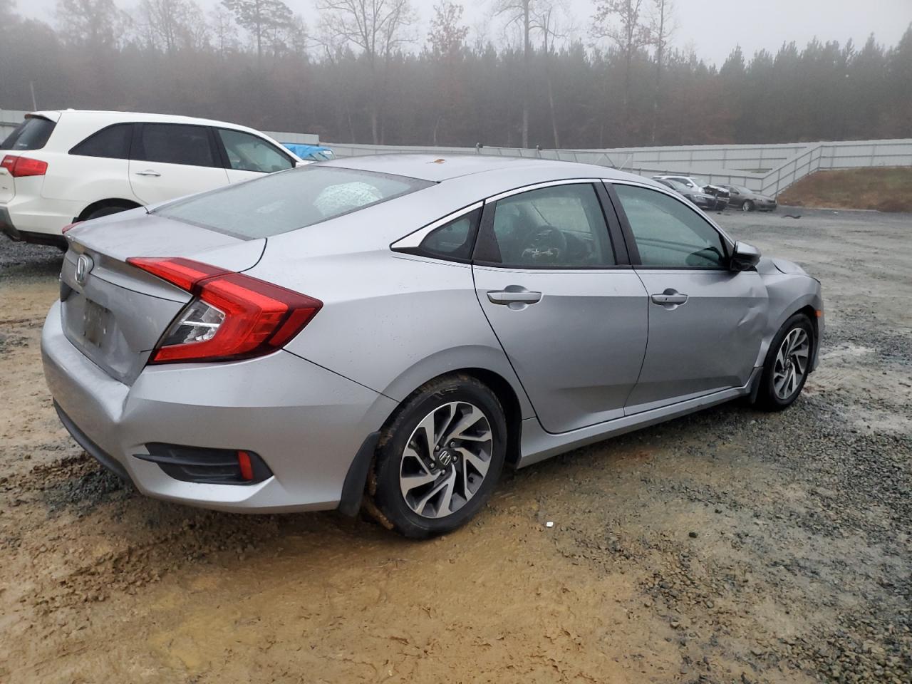 Image 3 of 2016 HONDA CIVIC EX 2016 with VIN 19XFC2F77GE013203