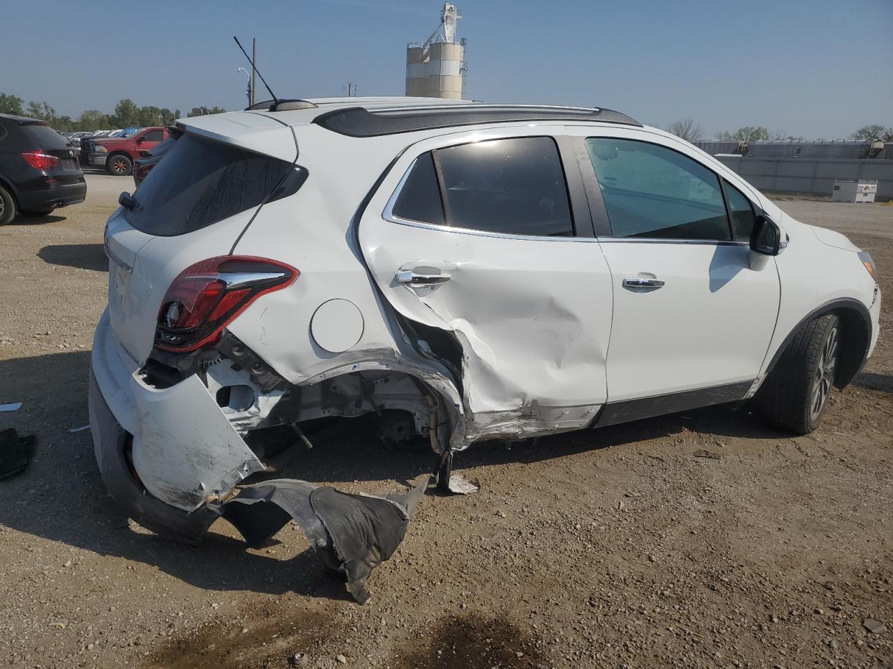 Изображение 3 2020 BUICK ENCORE ESSENCE 2020 с VIN KL4CJCSBXLB060333