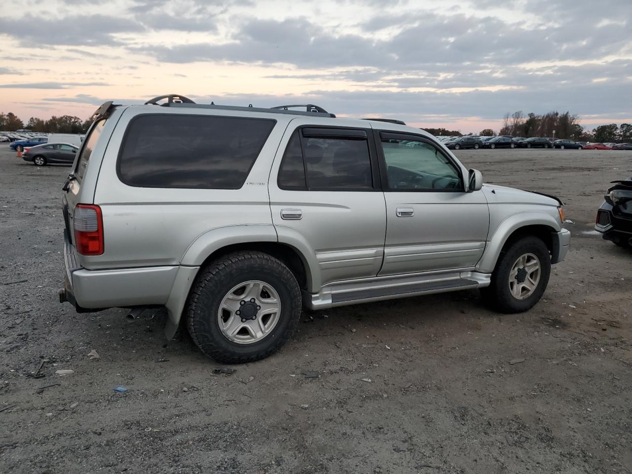 Изображение 3 2000 TOYOTA 4RUNNER LIMITED 2000 с VIN JT3HN87R8Y0264686