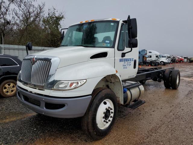 Image 2 of 2017 INTERNATIONAL 4000 4300 2017 with VIN 1HTMMMML9FH745151