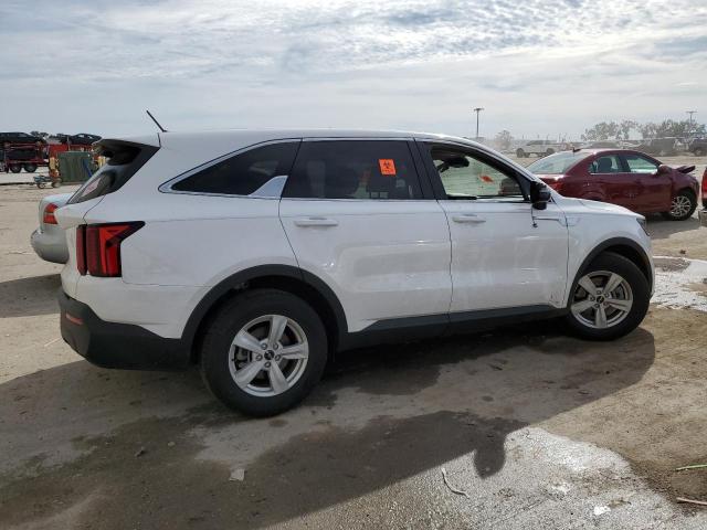 Image 3 of 2023 KIA SORENTO LX 2023 with VIN 5XYRG4LC7PG196989