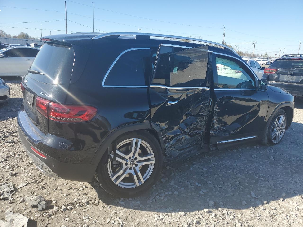 Изображение 3 2020 MERCEDES-BENZ GLB 250 4MATIC 2020 с VIN WDC4M4HBXLW004118