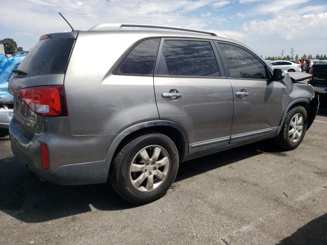 Obraz 3 z 2015 KIA SORENTO LX 2015 z VIN 5XYKT4A68FG599551