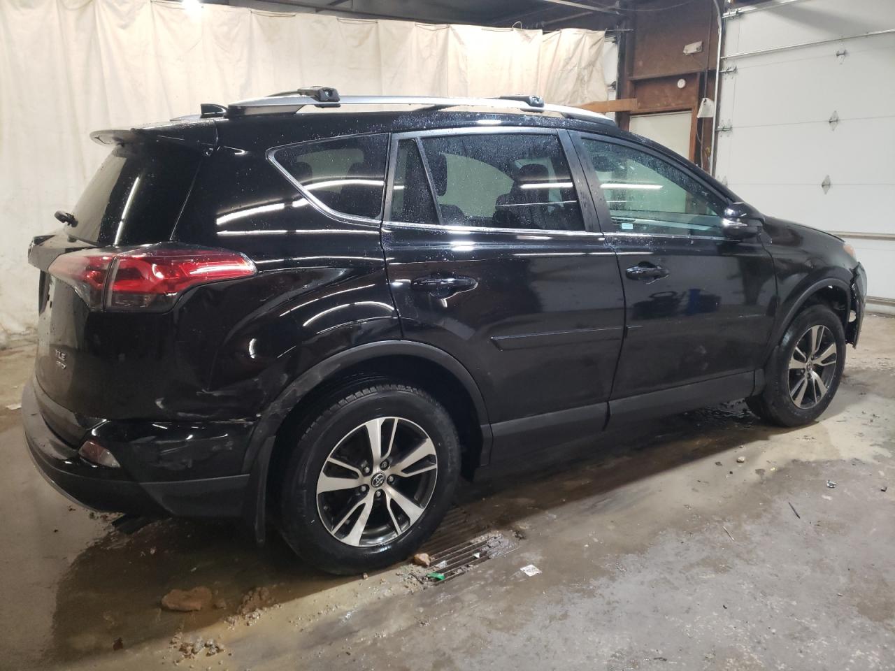 Image 3 of 2018 TOYOTA RAV4 ADVENTURE 2018 with VIN 2T3RFREV0JW780464