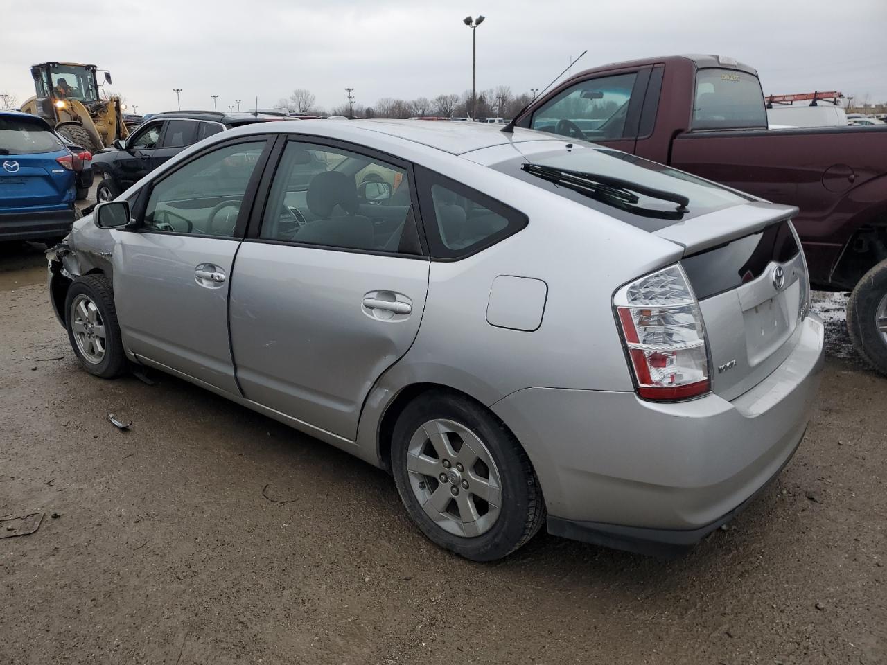 Image 2 of 2007 TOYOTA PRIUS  2007 with VIN JTDKB20UX77622513