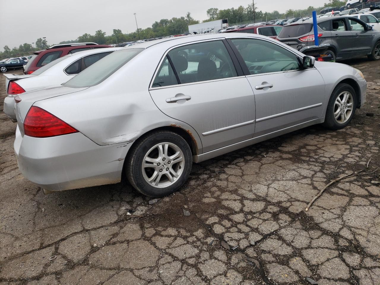 Изображение 3 2007 HONDA ACCORD SE 2007 с VIN 1HGCM55327A090582