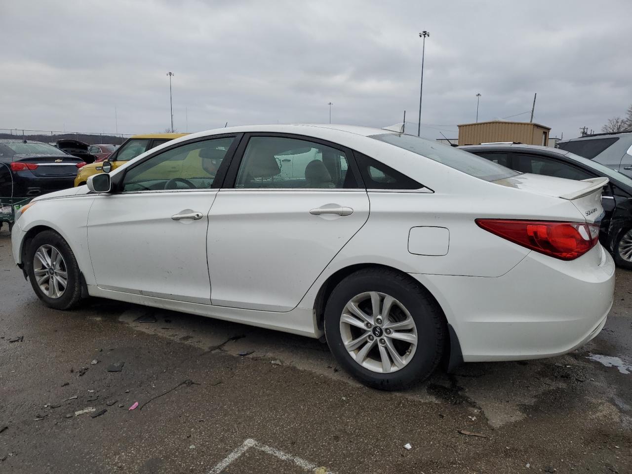 Изображение 2 2013 HYUNDAI SONATA GLS 2013 с VIN 5NPEB4AC4DH591443