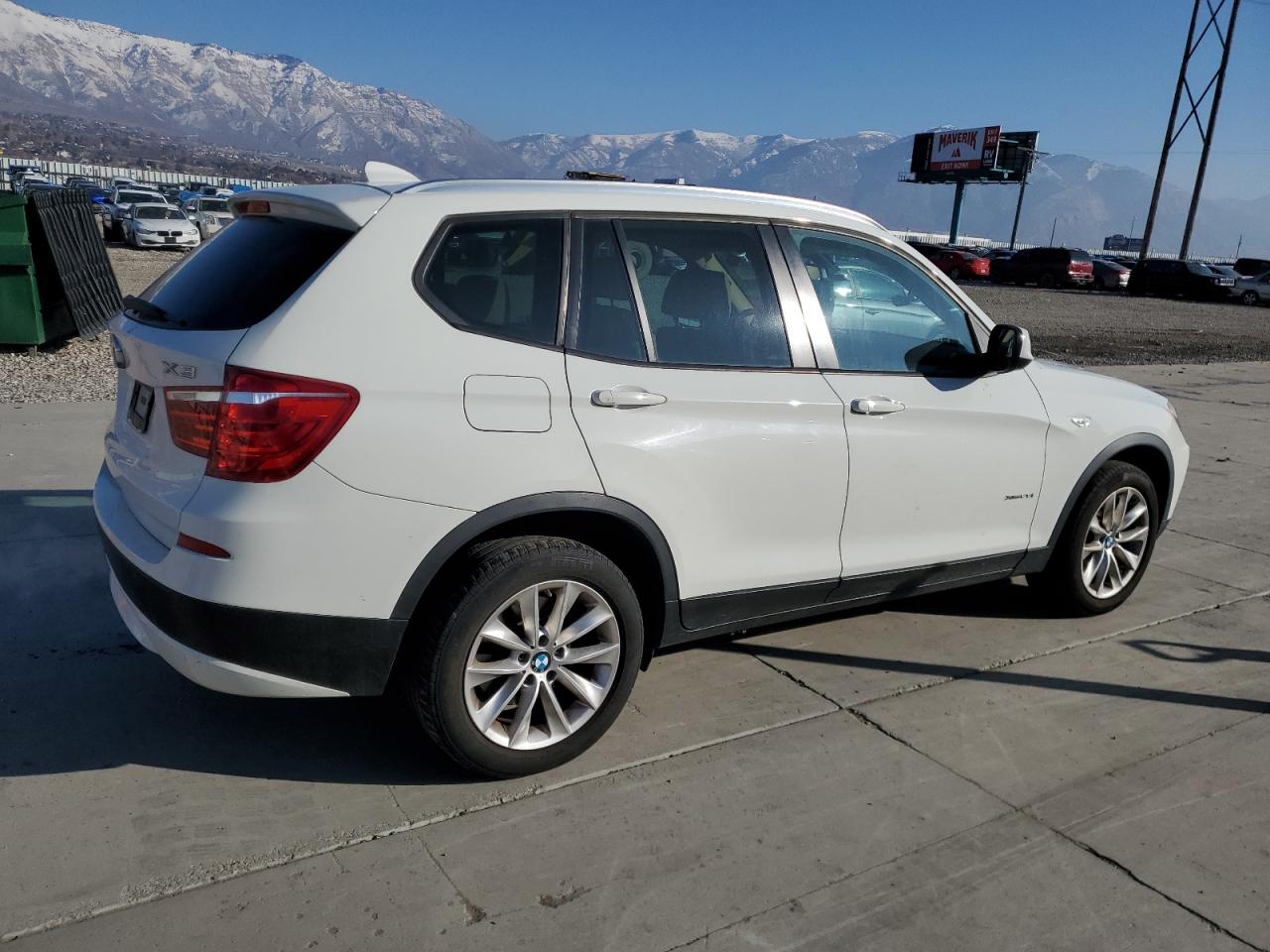 Obraz 3 z 2013 BMW X3 XDRIVE28I 2013 z VIN 5UXWX9C57D0D06623