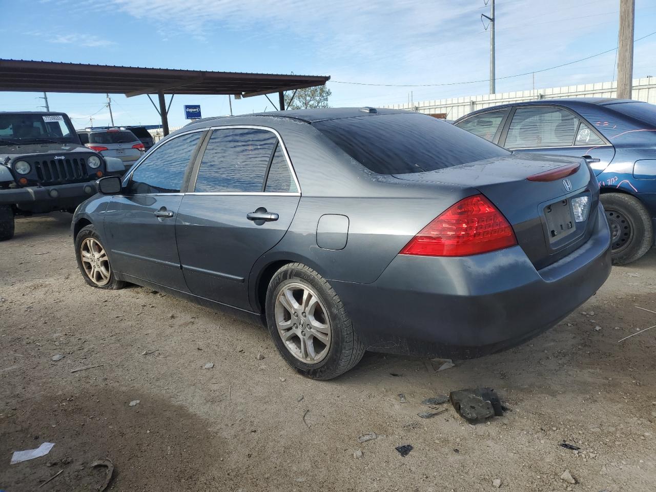 Изображение 2 2006 HONDA ACCORD EX 2006 с VIN 1HGCM56896A158479