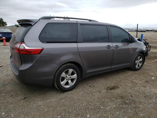 Obraz 3 z 2015 TOYOTA SIENNA LE 2015 z VIN 5TDKK3DC4FS685456
