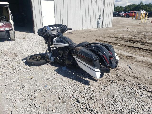Изображение 3 2016 HARLEY-DAVIDSON FLHXS STREET GLIDE SPECIAL 2016 с VIN 1HD1KRM12GB627415