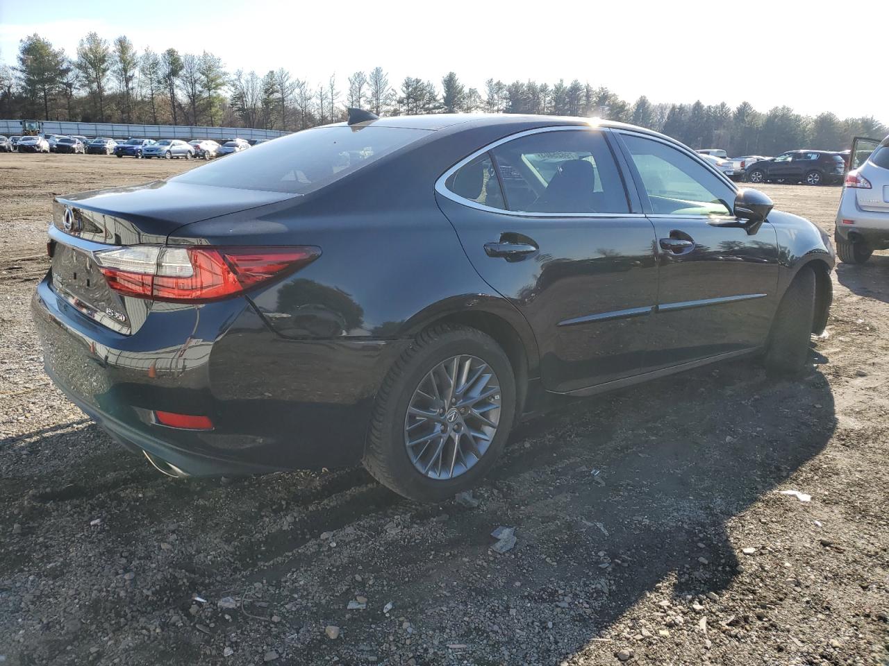 Image 3 of 2018 LEXUS ES 350 2018 with VIN 58ABK1GG3JU114066