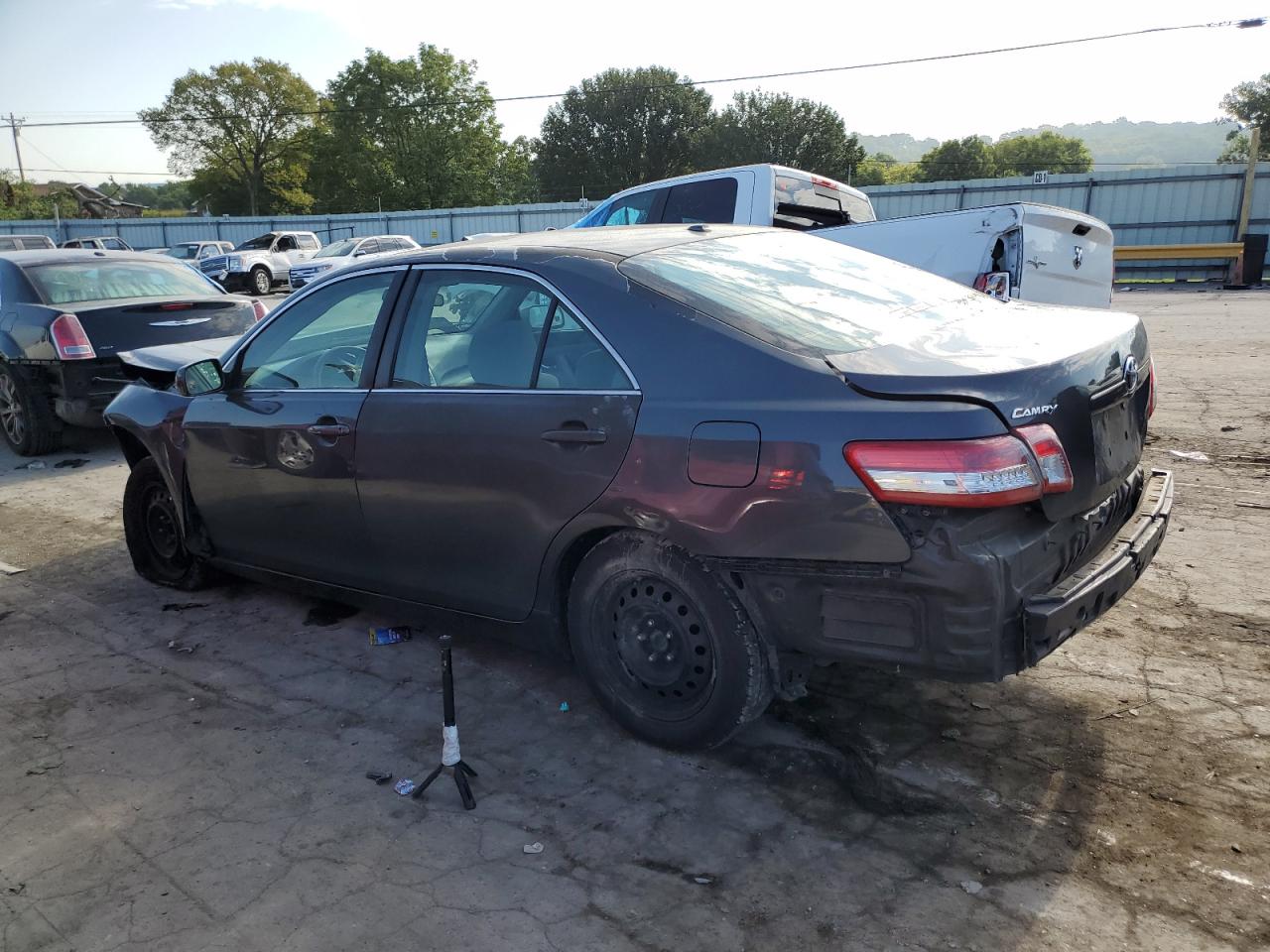 Изображение 2 2011 TOYOTA CAMRY BASE 2011 с VIN 4T1BF3EK6BU601486