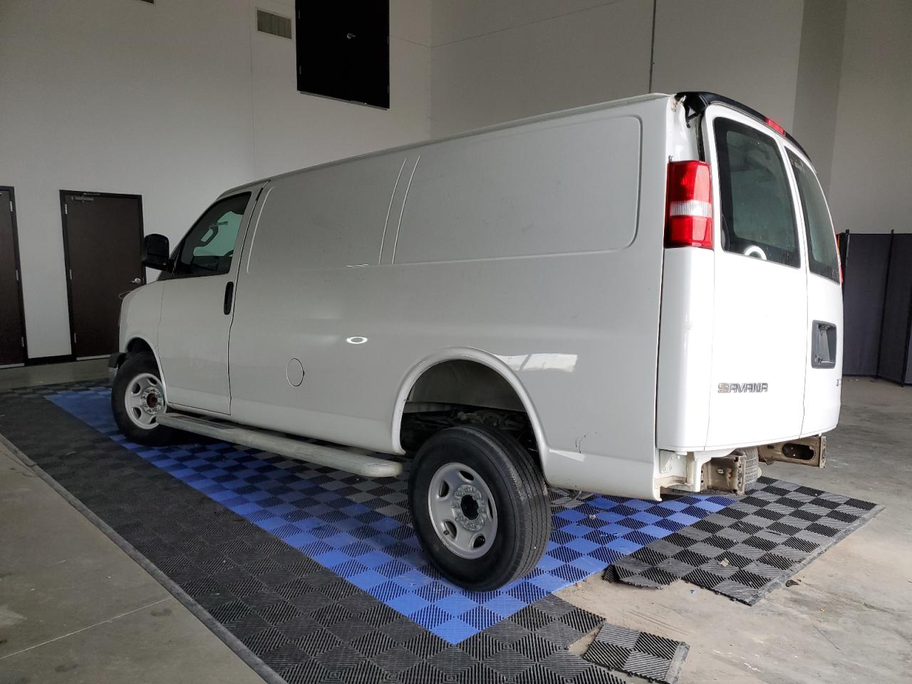 Image 2 of 2022 GMC SAVANA G2500 2022 with VIN 1GTW7AFP5N1156942