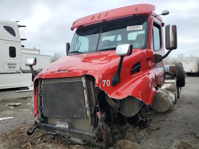 Image 2 of 2018 FREIGHTLINER CASCADIA 113  2018 with VIN 1FUJGBDV3JLJP8429