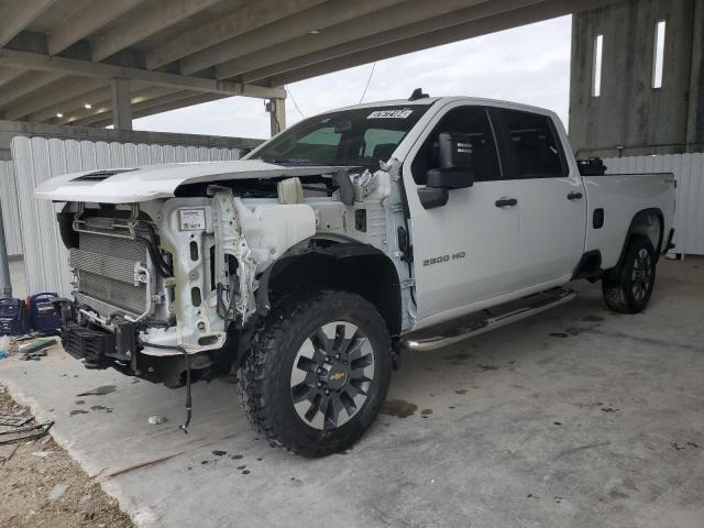 Obraz 1 z 2021 CHEVROLET SILVERADO K2500 CUSTOM 2021 z VIN 1GC4YMEY8MF243803