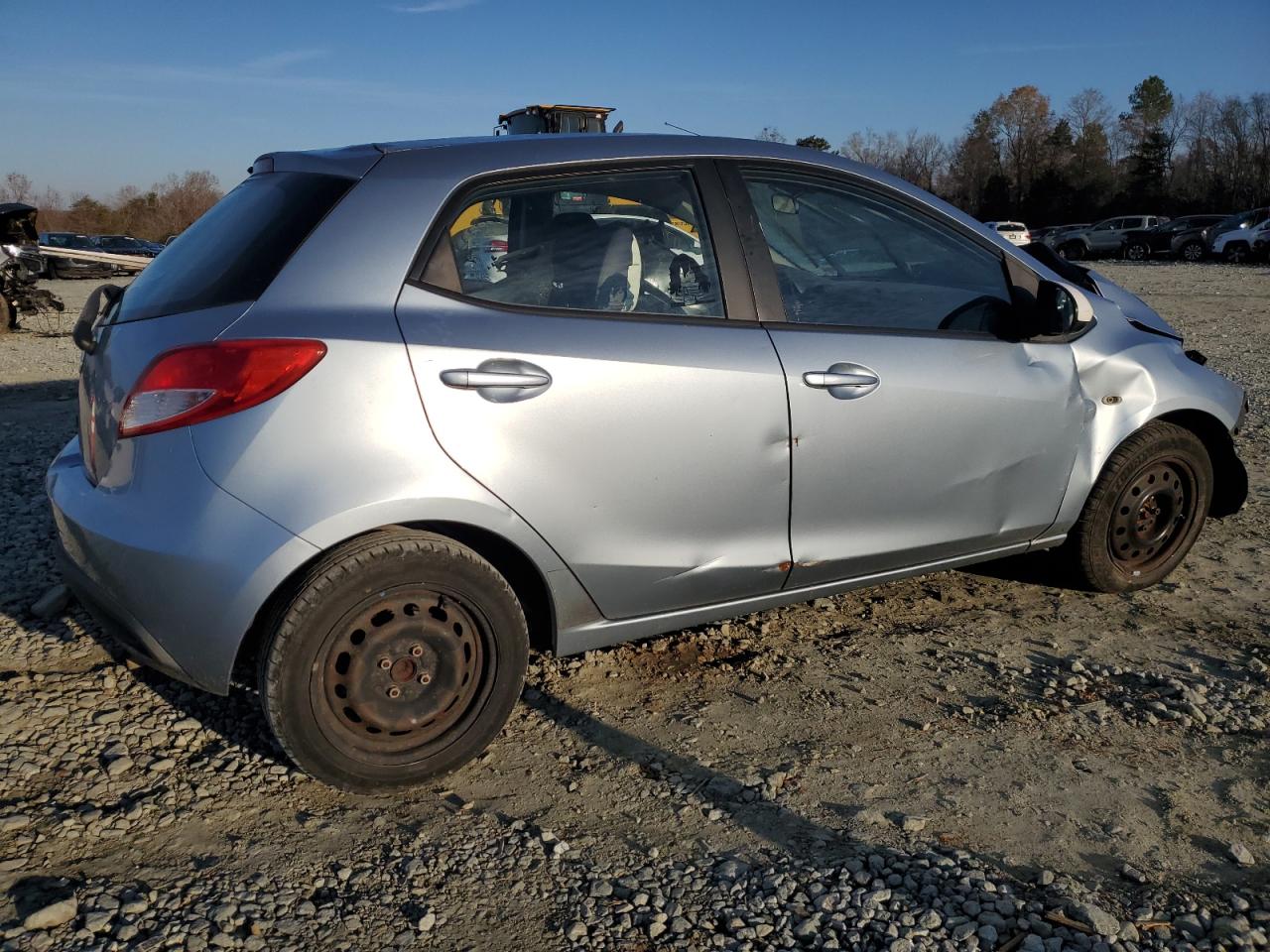 Obraz 3 z 2013 MAZDA MAZDA2  2013 z VIN JM1DE1KY7D0163049