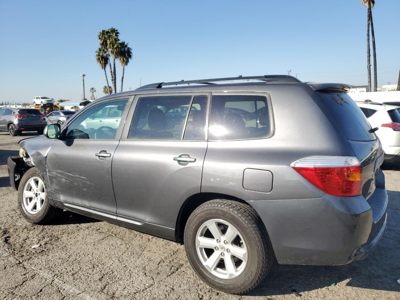 Image 2 of 2010 TOYOTA HIGHLANDER  2010 with VIN 5TDZK3EH7AS017524