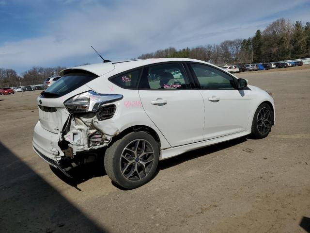 Изображение 3 2015 FORD FOCUS SE 2015 с VIN 1FADP3K20FL294137