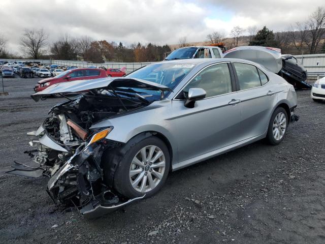Obraz 1 z 2019 TOYOTA CAMRY L 2019 z VIN 4T1B11HK5KU810703
