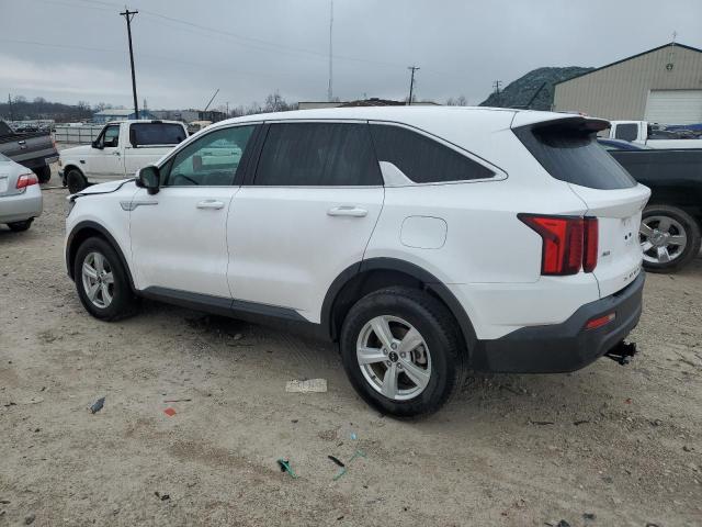 Image 2 of 2022 KIA SORENTO LX 2022 with VIN 5XYRGDLC3NG114513