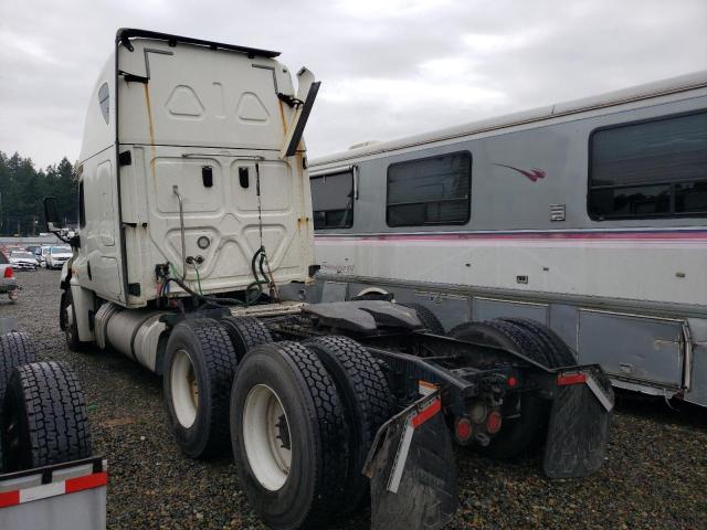 Image 3 of 2018 FREIGHTLINER CASCADIA 125  2018 with VIN 3AKJGLDV8JSJX7304